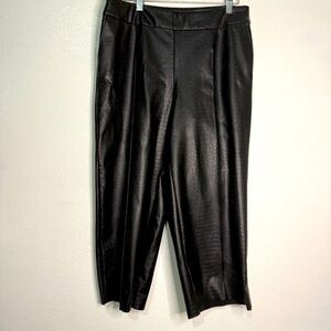 Jason Wu Black Faux Leather Cropped Pants w/ side zipper Sz 8P. NWOT.